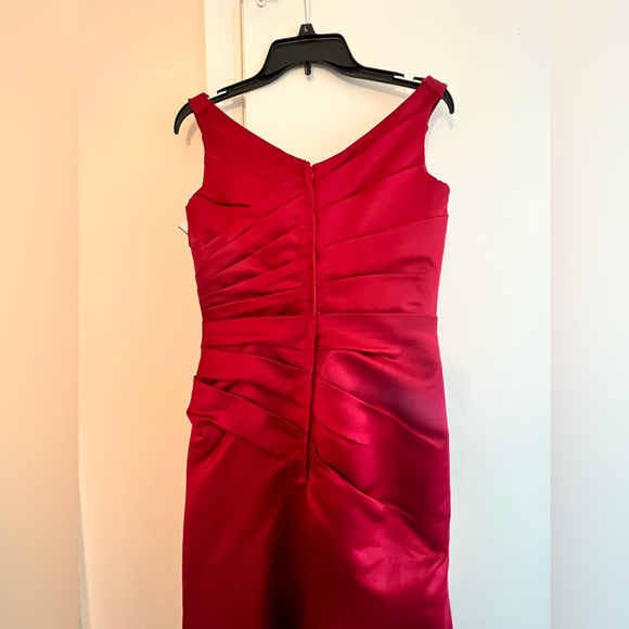 Saison Blanche ruched Mother of the Bride gown - Picture 8 of 9